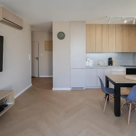 Blue Amber & Parking Apartamento *