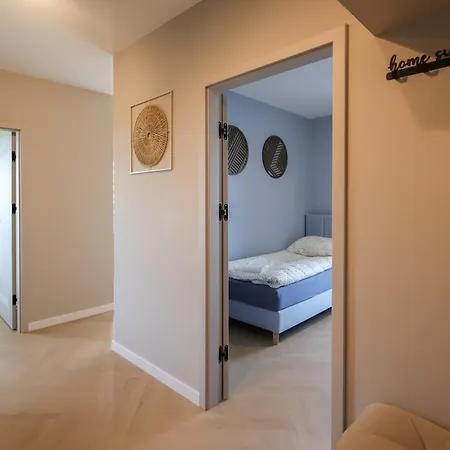 Apartamento Blue Amber & Parking Reda
