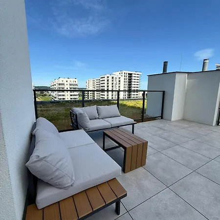 Blue Amber & Parking Apartment *